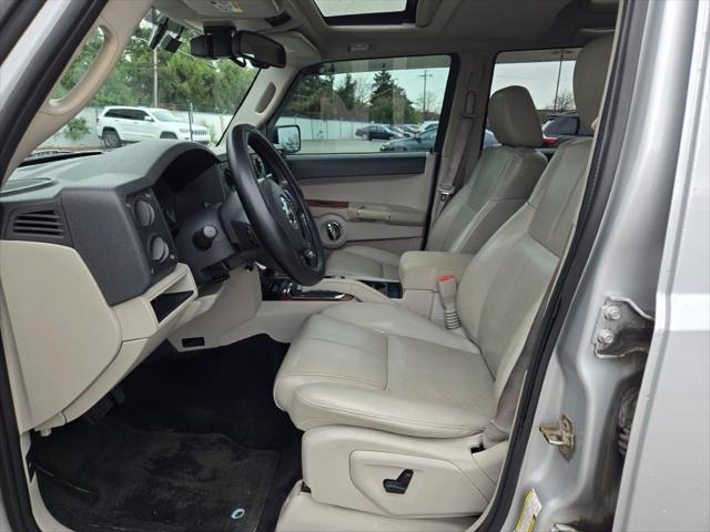 used 2006 Jeep Commander car, priced at $7,900