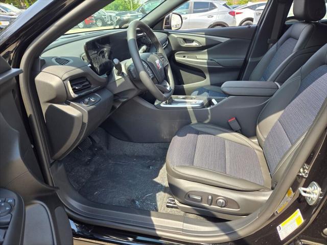 new 2025 Buick Envista car, priced at $26,256