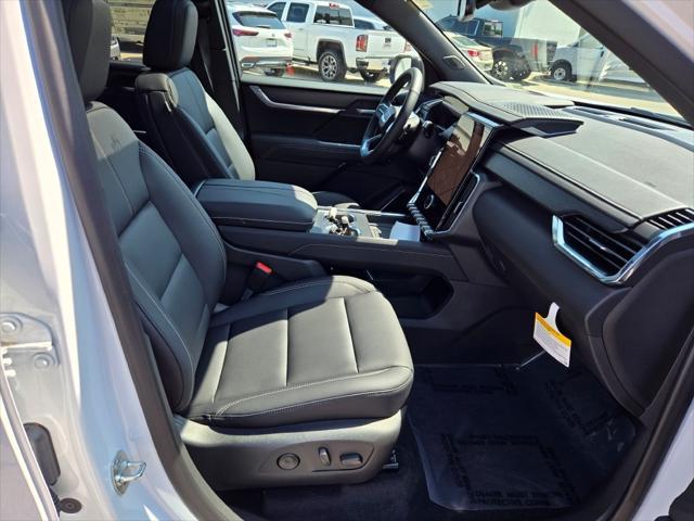new 2025 GMC Acadia car, priced at $48,832