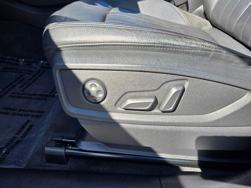 used 2020 Audi Q5 car, priced at $17,451