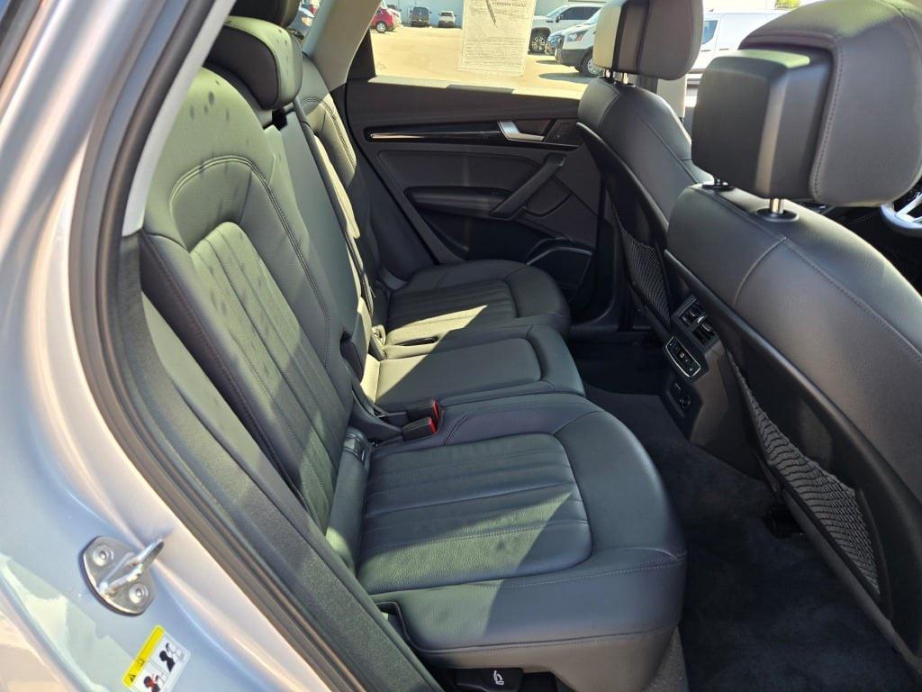 used 2020 Audi Q5 car, priced at $17,451