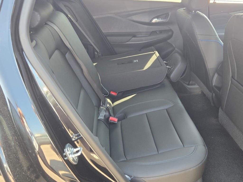 new 2025 Buick Envista car, priced at $27,069