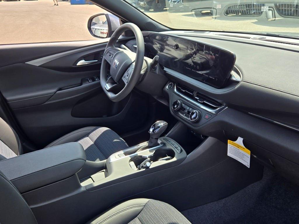 new 2025 Buick Envista car, priced at $23,926