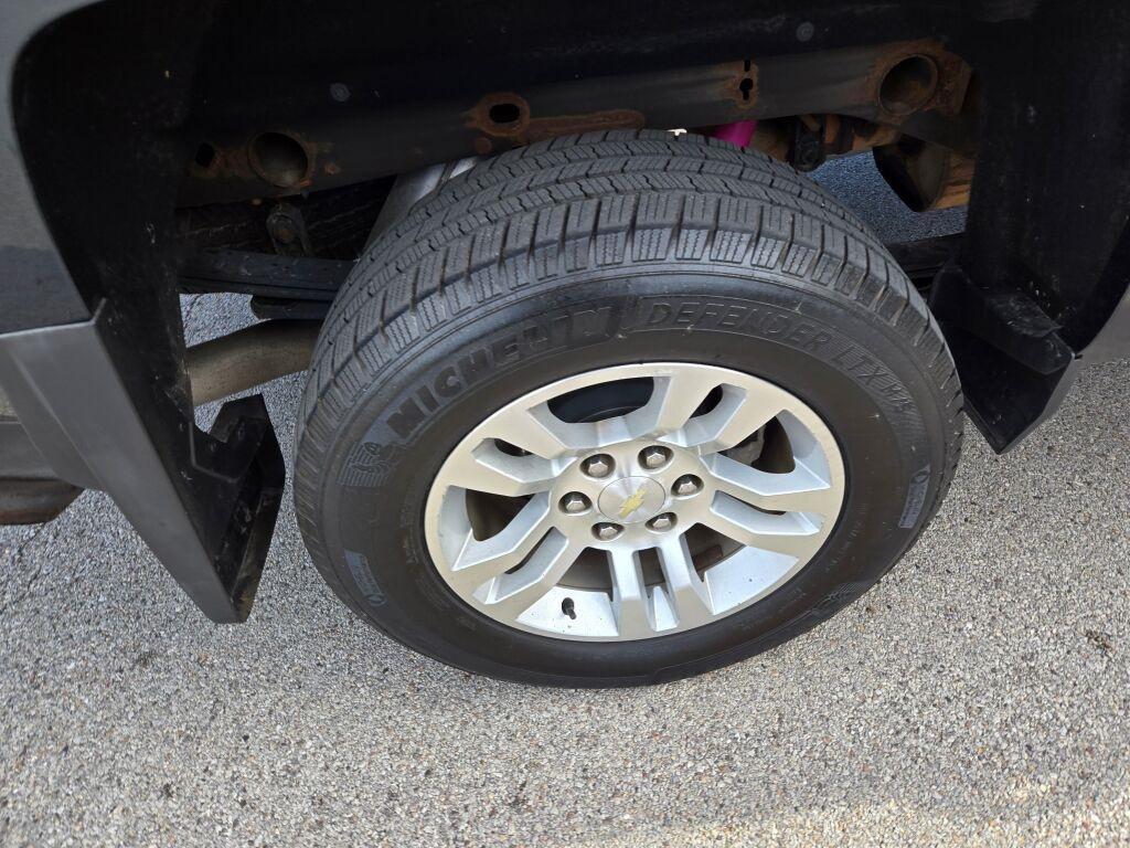 used 2018 Chevrolet Silverado 1500 car, priced at $27,925