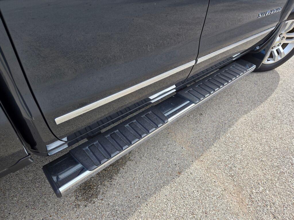 used 2018 Chevrolet Silverado 1500 car, priced at $27,925