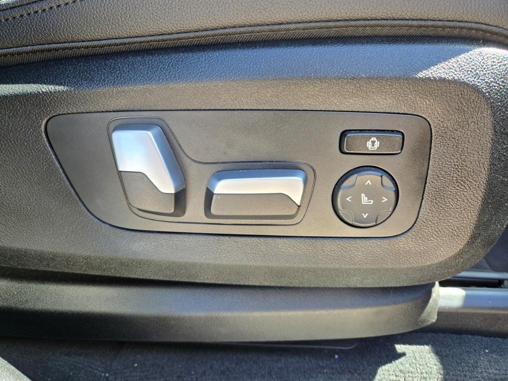 used 2022 BMW X5 car, priced at $39,950