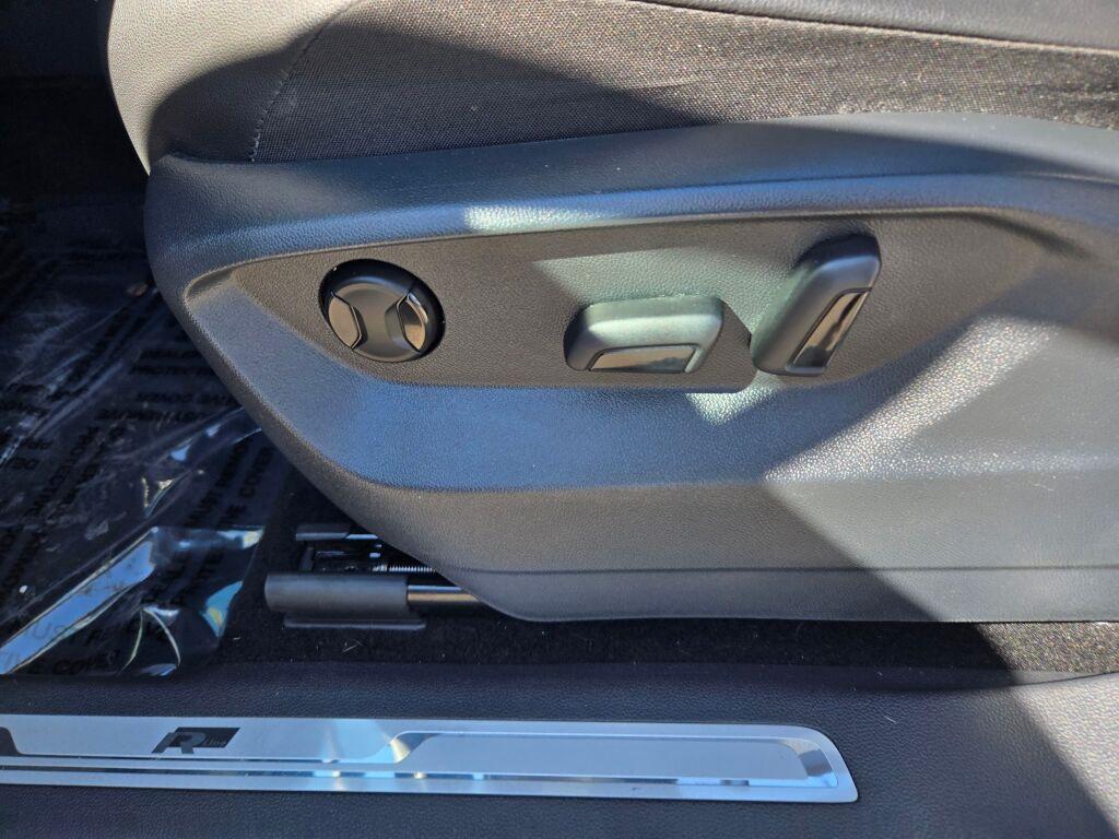 used 2021 Volkswagen Tiguan car, priced at $22,400