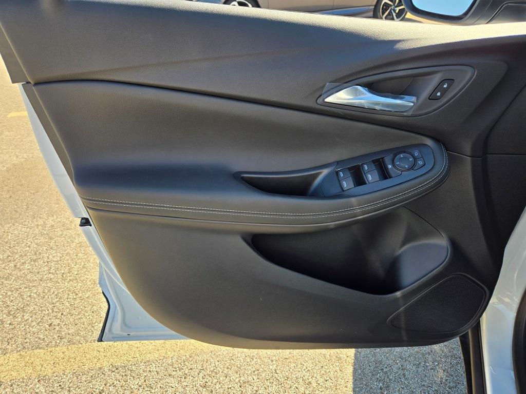 new 2026 Buick Encore GX car, priced at $25,990