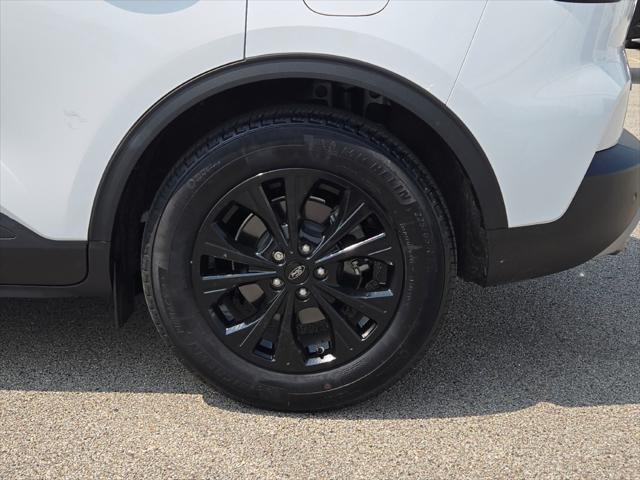 used 2023 Ford Escape car, priced at $23,000