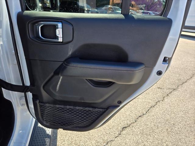 used 2023 Jeep Gladiator car, priced at $33,250