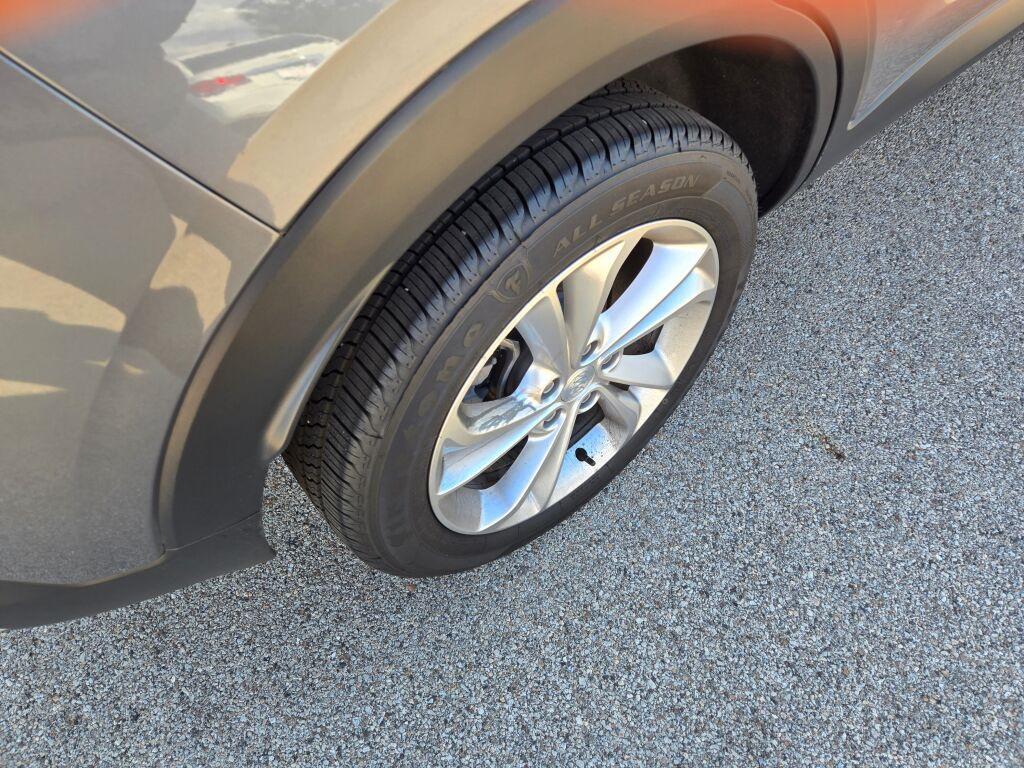 used 2021 Buick Encore GX car, priced at $17,800