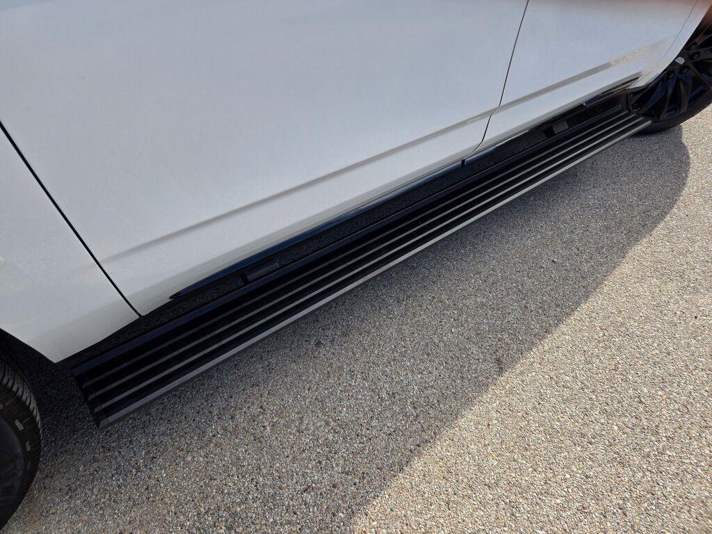 used 2023 Cadillac Escalade ESV car, priced at $75,850