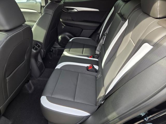 new 2025 Buick Envision car, priced at $39,072