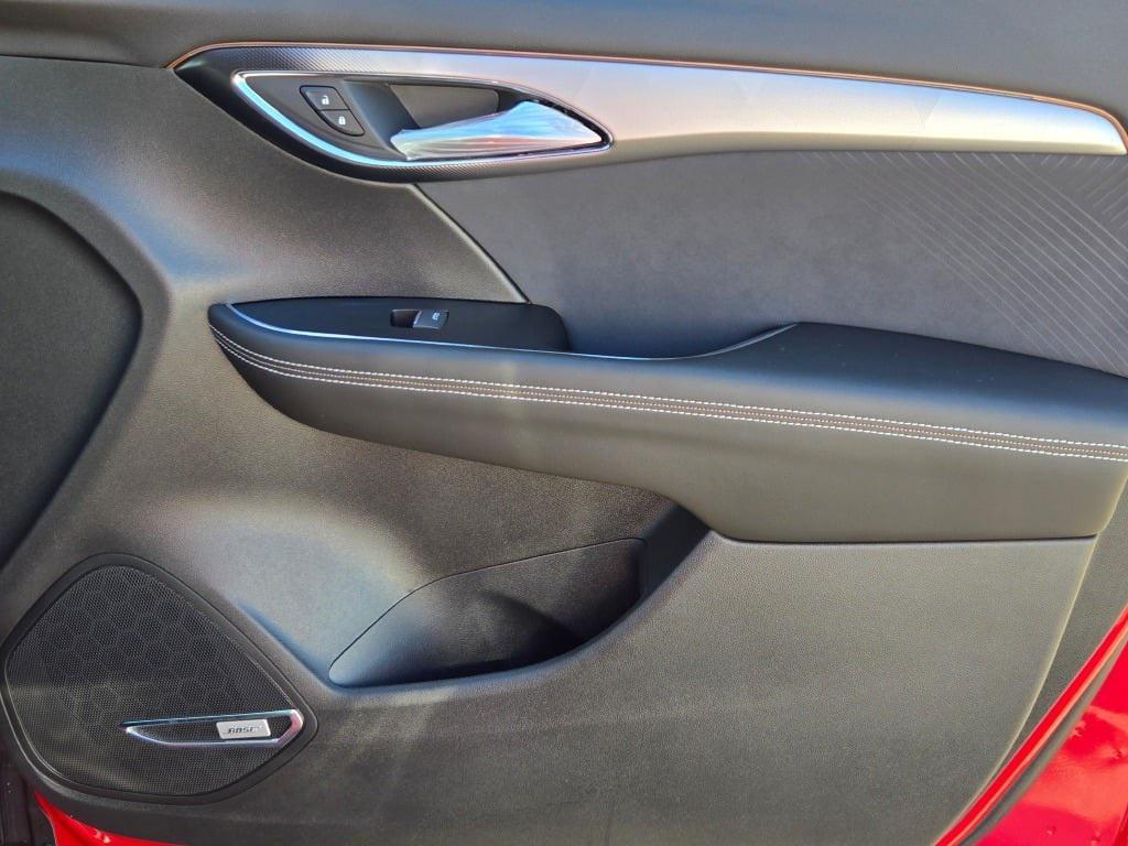 new 2025 Buick Envision car, priced at $41,401