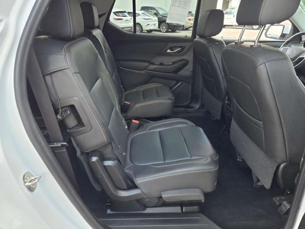 used 2021 Chevrolet Traverse car, priced at $32,925