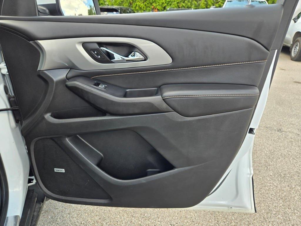 used 2021 Chevrolet Traverse car, priced at $32,925
