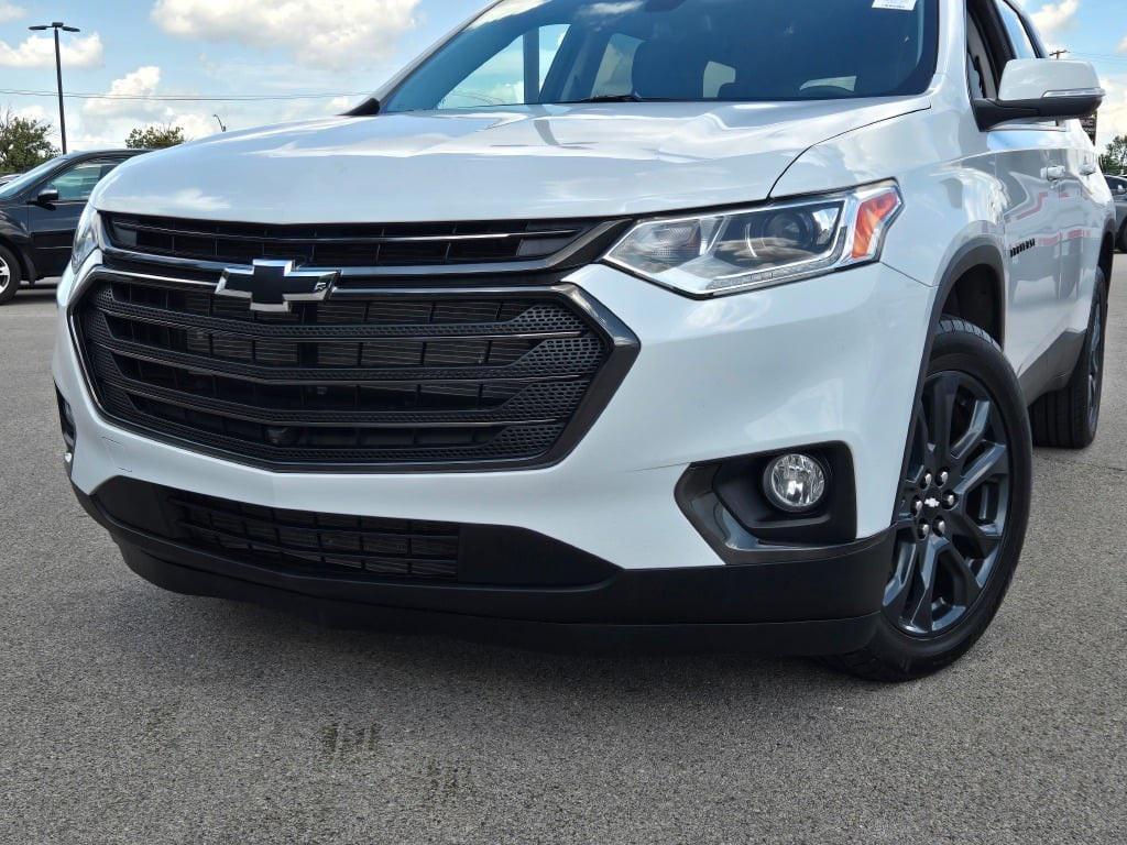 used 2021 Chevrolet Traverse car, priced at $32,925