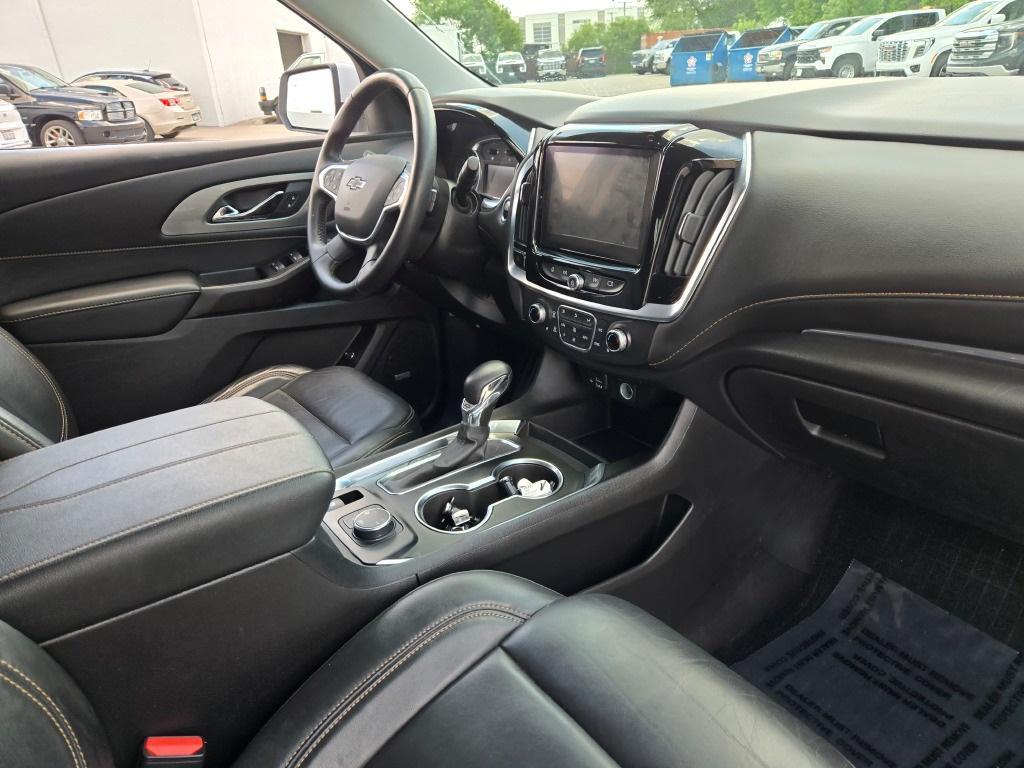 used 2021 Chevrolet Traverse car, priced at $32,925