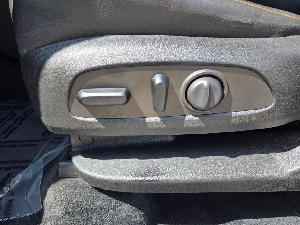 used 2021 Chevrolet Traverse car, priced at $32,925