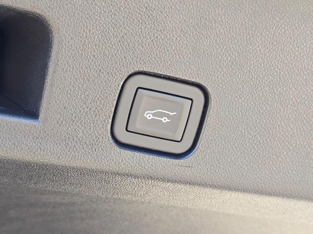 new 2026 Buick Enclave car, priced at $53,160