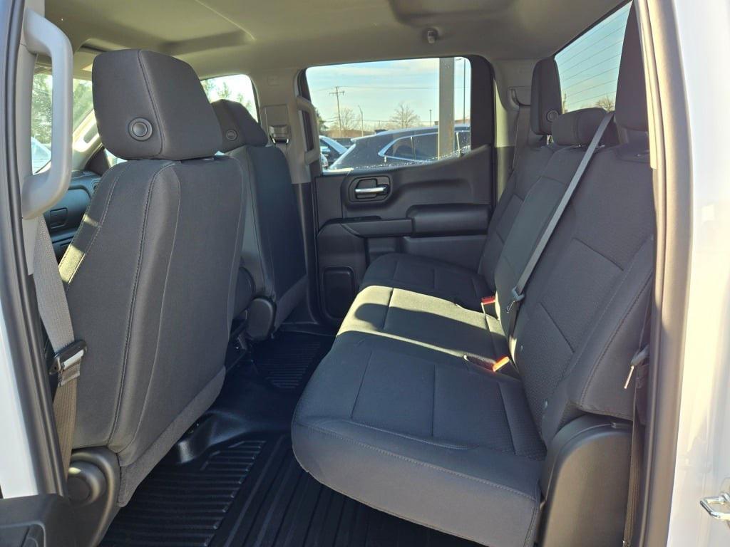 new 2025 GMC Sierra 1500 car, priced at $43,950