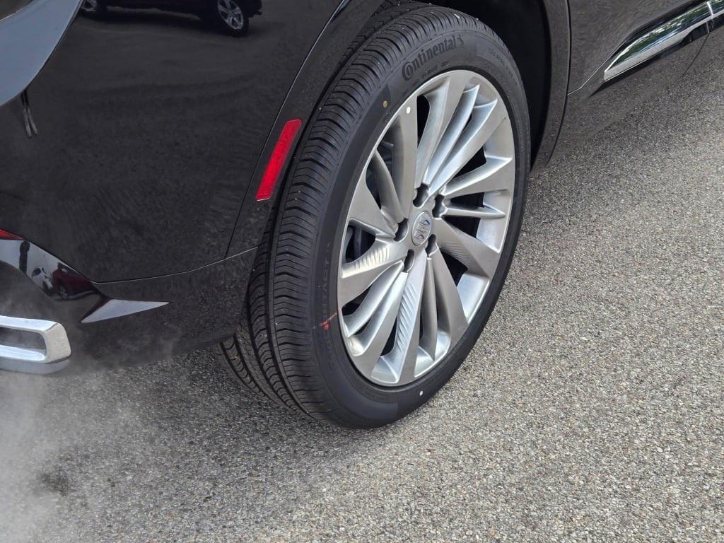 new 2025 Buick Envision car, priced at $44,026