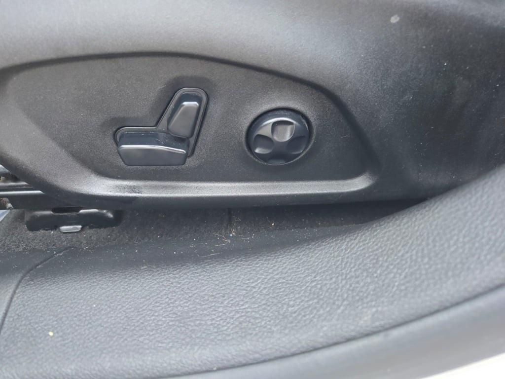 used 2020 Jeep Compass car, priced at $15,800