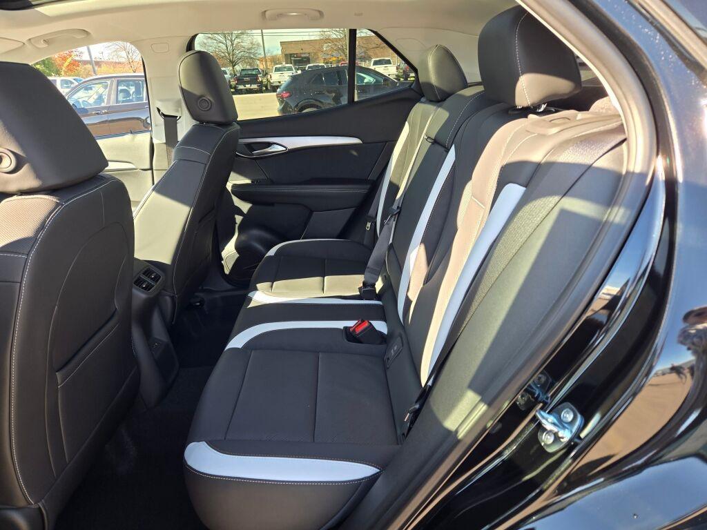 new 2025 Buick Envision car, priced at $41,401