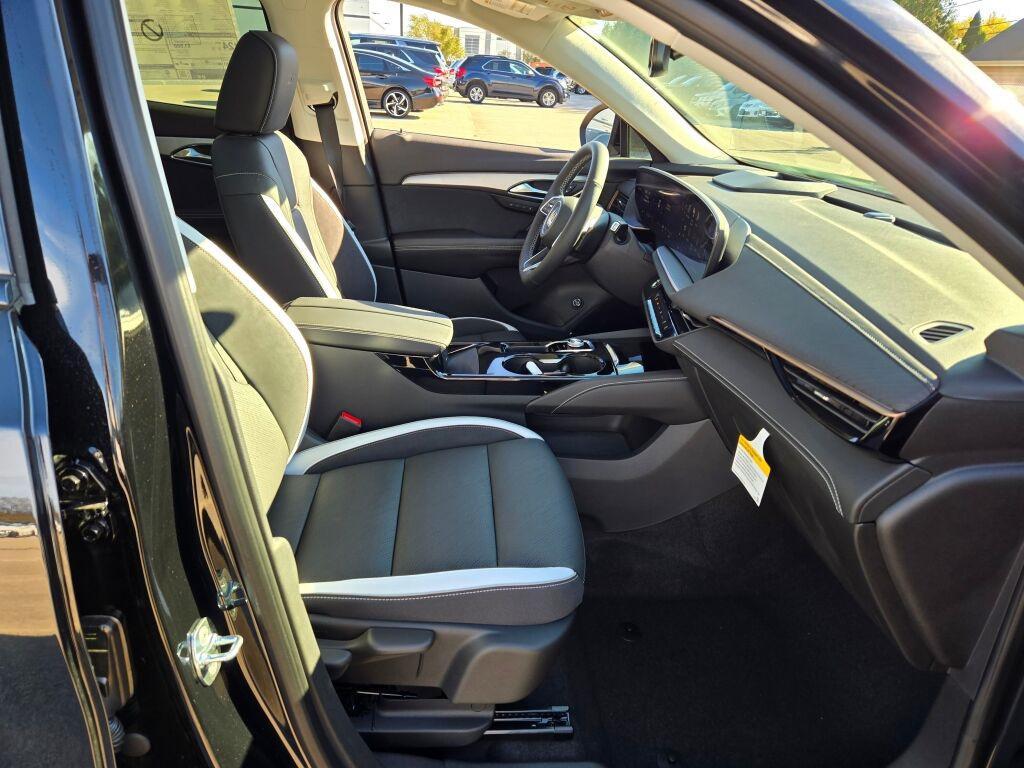 new 2025 Buick Envision car, priced at $41,401