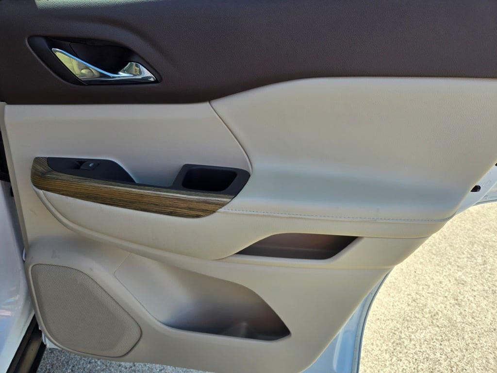 used 2019 GMC Acadia car, priced at $27,950