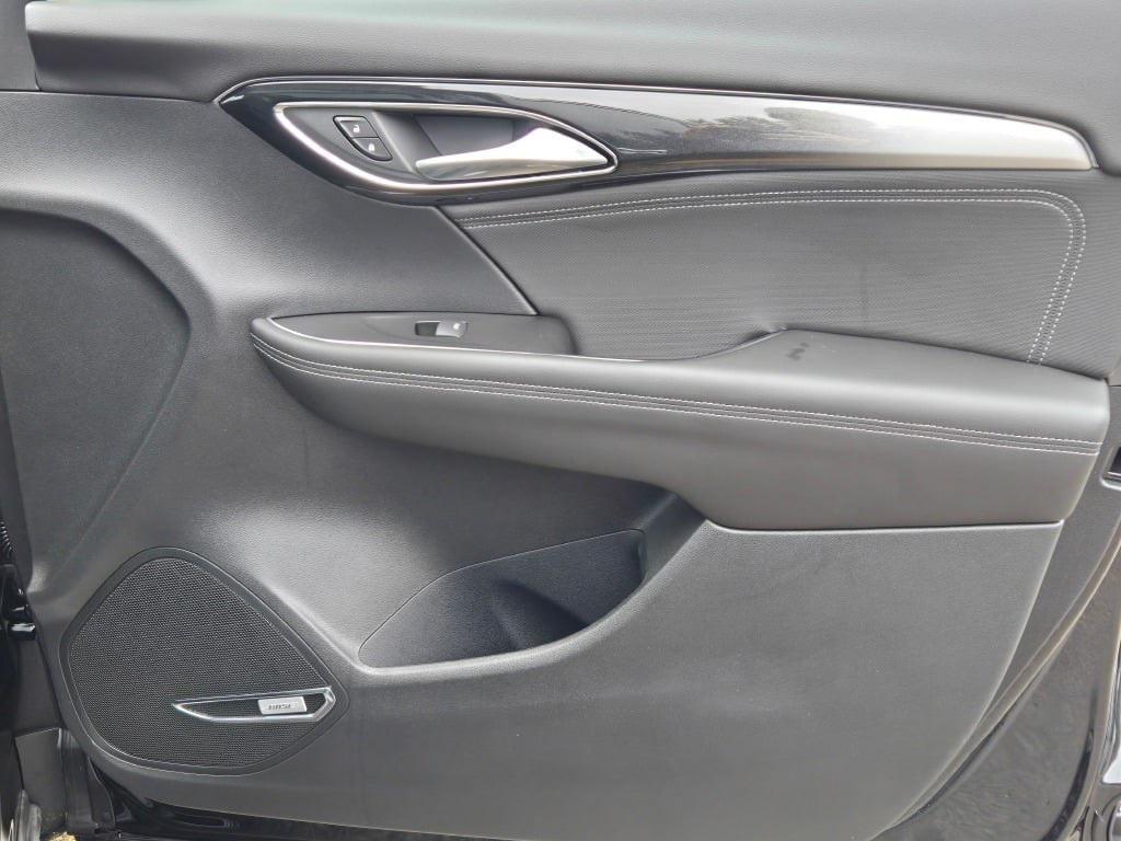 new 2025 Buick Envision car, priced at $37,720