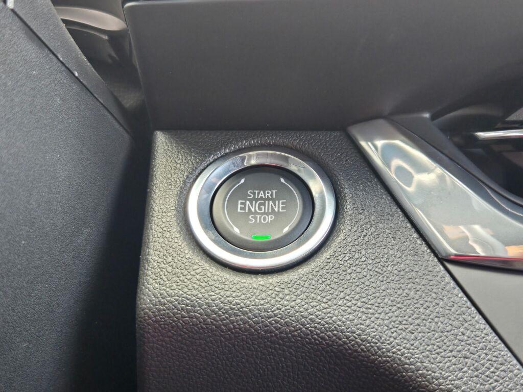new 2025 Buick Envista car, priced at $24,985