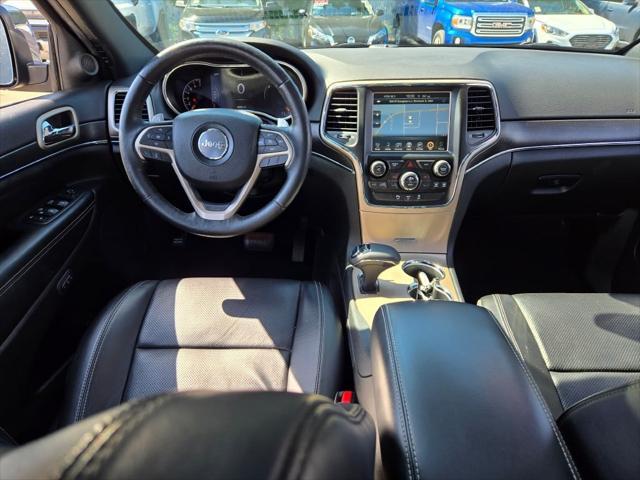 used 2015 Jeep Grand Cherokee car, priced at $15,900