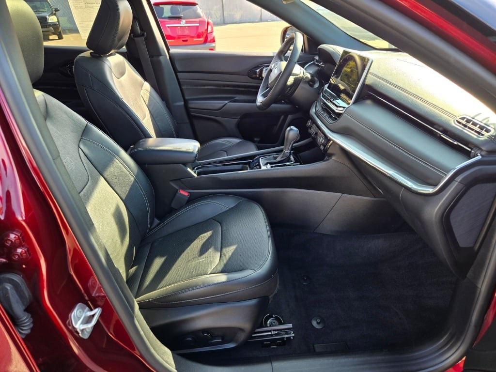 used 2022 Jeep Compass car, priced at $25,950