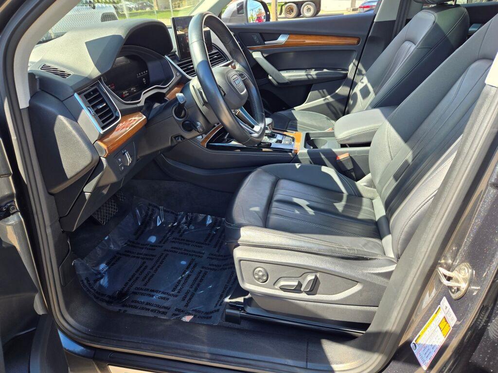 used 2023 Audi Q5 car, priced at $28,950