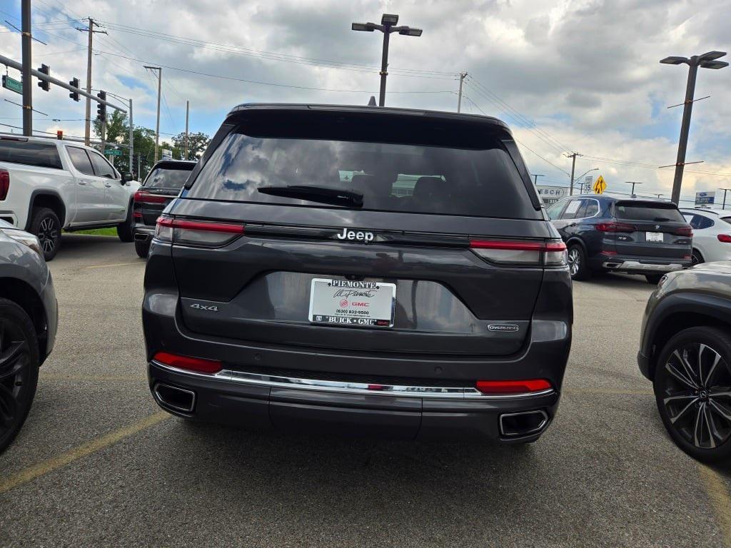used 2022 Jeep Grand Cherokee car, priced at $37,550