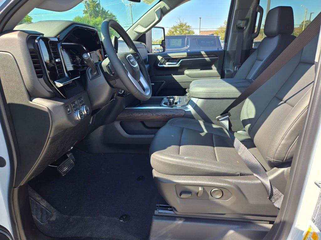 new 2025 GMC Sierra 2500 car, priced at $65,689