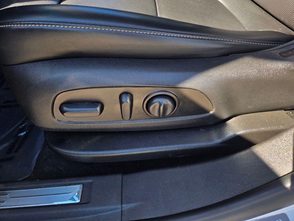 used 2021 GMC Acadia car, priced at $23,800