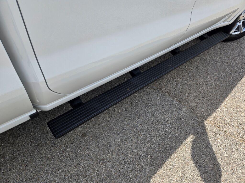 used 2023 Chevrolet Silverado 1500 car, priced at $39,600