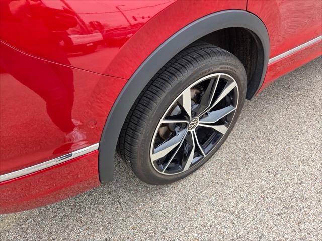 used 2024 Volkswagen Tiguan car, priced at $34,400