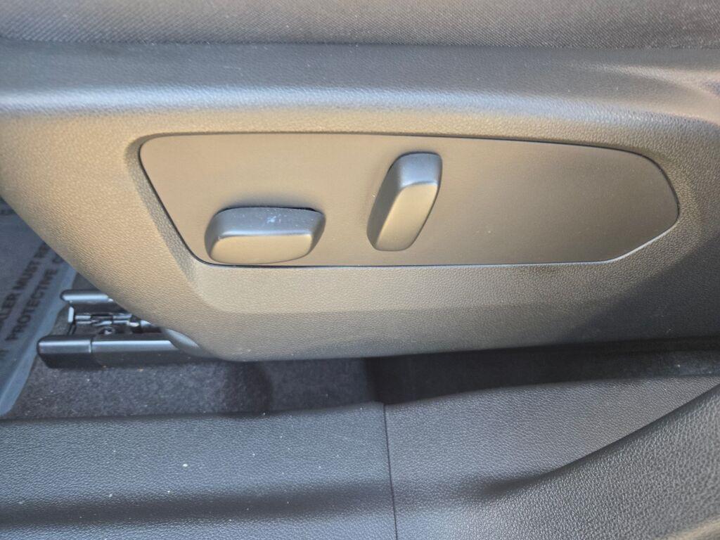 used 2023 Buick Envision car, priced at $25,450