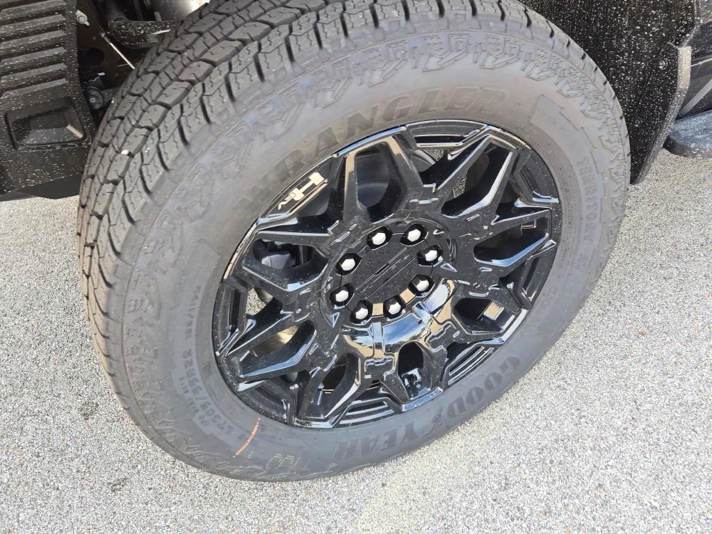 new 2026 GMC HUMMER EV Pickup car, priced at $97,220