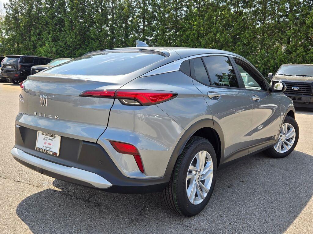 new 2025 Buick Envista car, priced at $23,926