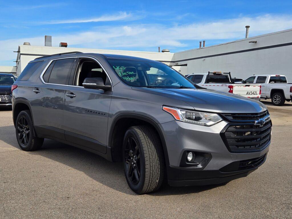 used 2021 Chevrolet Traverse car, priced at $27,625