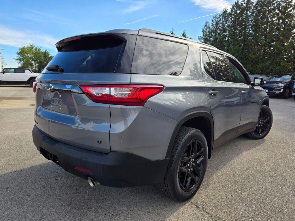 used 2021 Chevrolet Traverse car, priced at $27,625