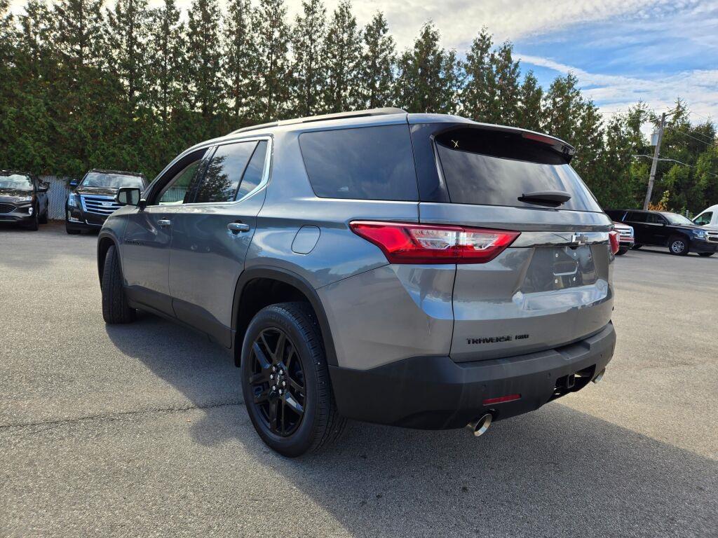 used 2021 Chevrolet Traverse car, priced at $27,625
