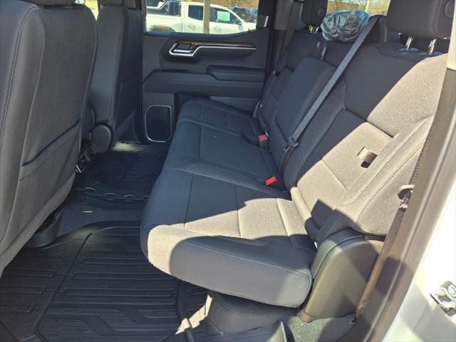 new 2025 GMC Sierra 1500 car, priced at $51,307