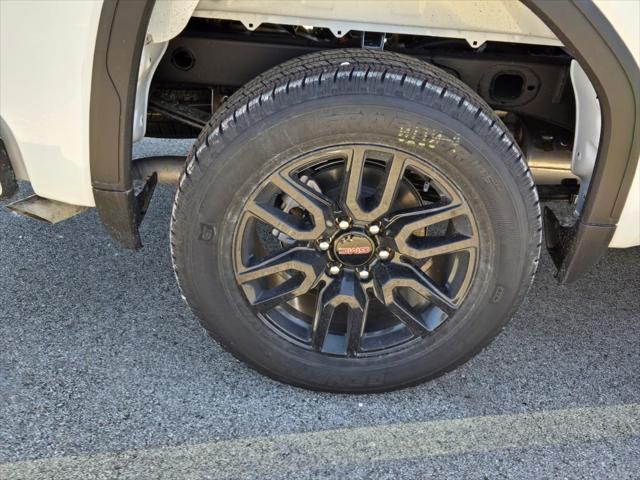 new 2025 GMC Sierra 1500 car, priced at $51,307