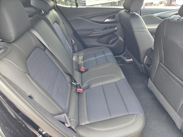 new 2025 Buick Envista car, priced at $25,690