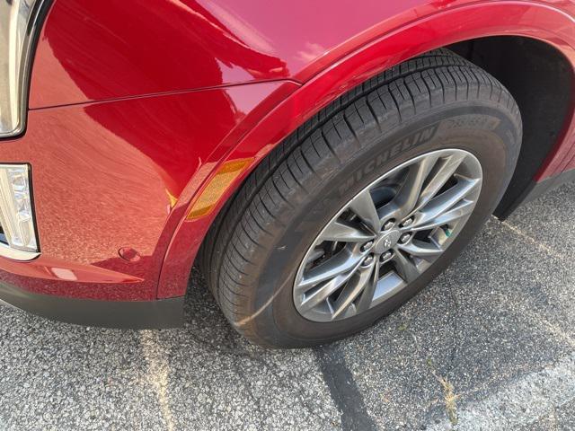 used 2023 Cadillac XT5 car, priced at $39,953